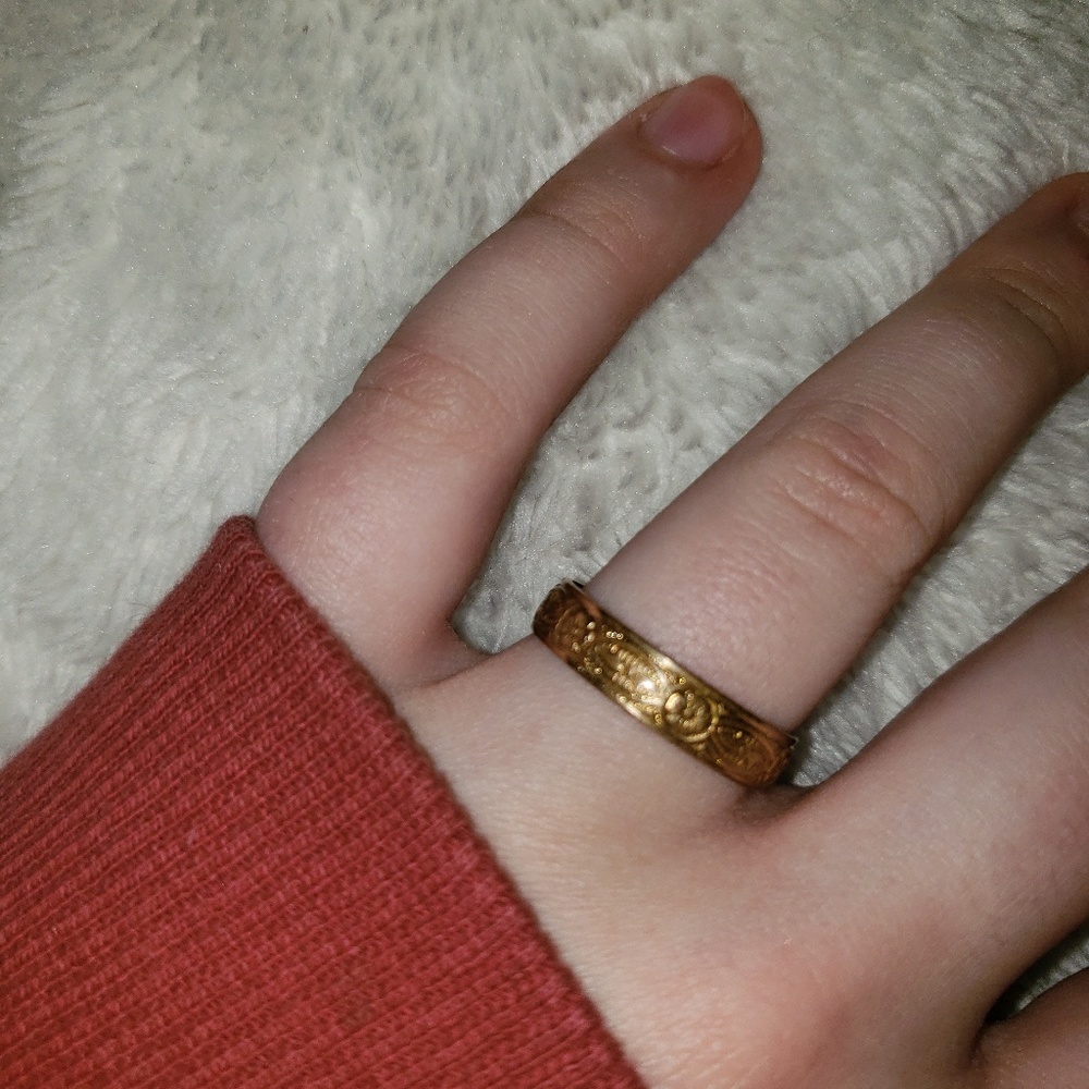 Hawaiian Gold Adjustable Wedding Band